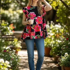 Shop The Mint Vibrant Floral Women's Blouse Size L